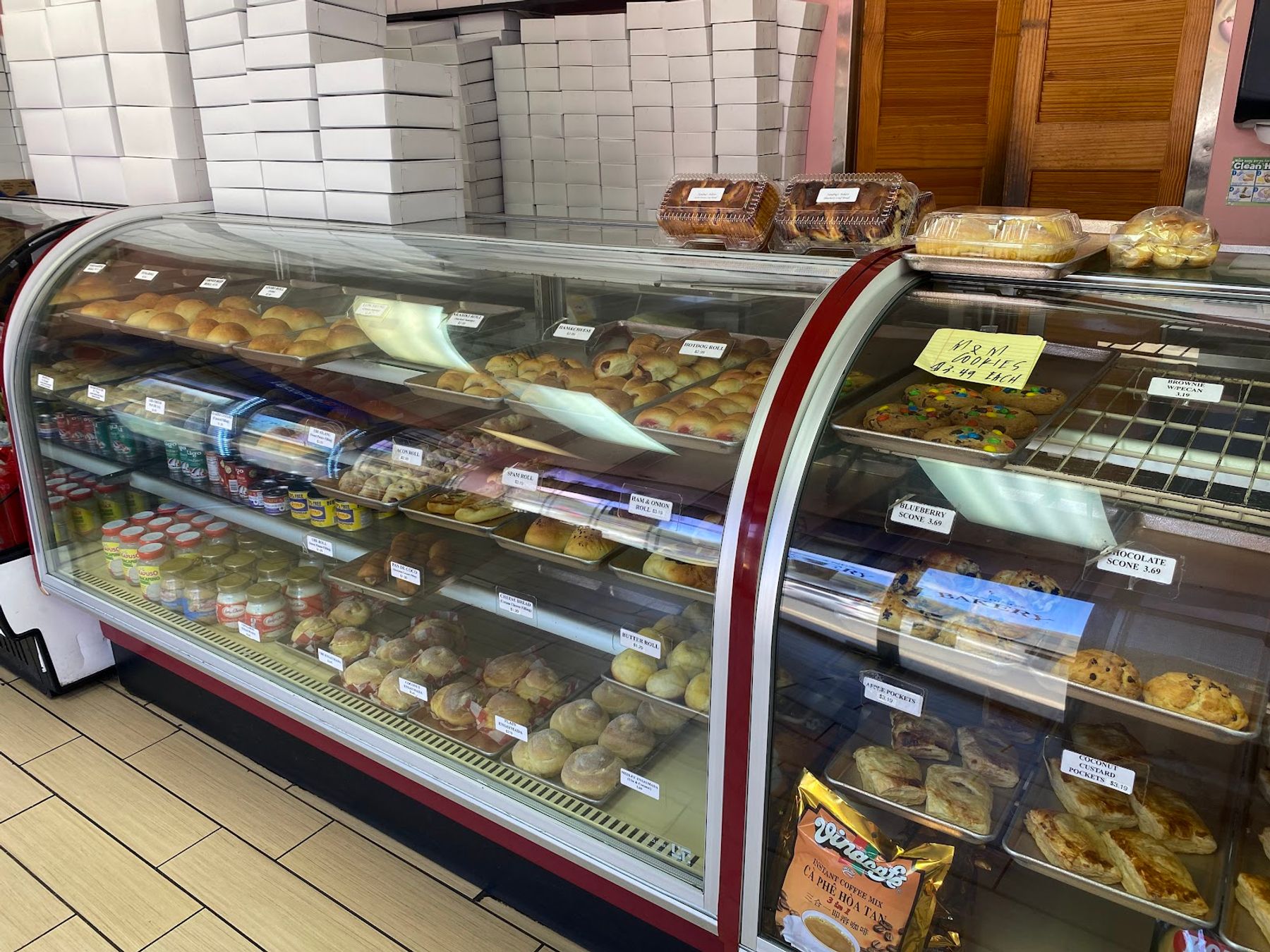 Photo 5 of Nanding's Bakery in Diamond Head & Kapahulu, Oahu