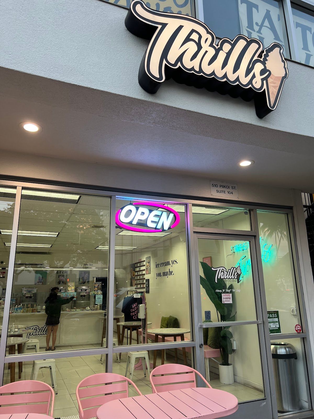 Photo 8 of Thrills Soft Serve in Ala Moana & Mōʻiliʻili, Oahu