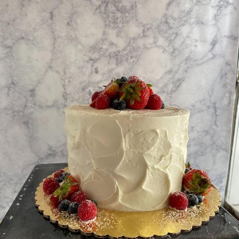 Photo 8 of Cake Works in Ala Moana & Mōʻiliʻili, Oahu