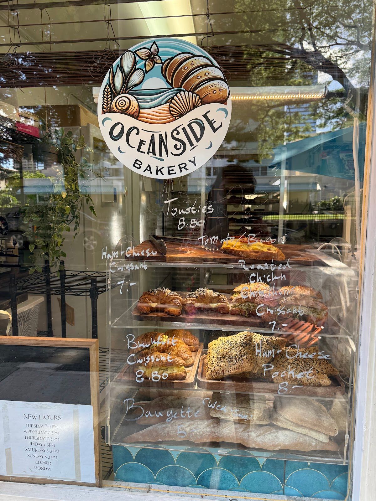 Photo 3 of Ocean side bakery in Downtown, Chinatown & Kakaʻako, Oahu