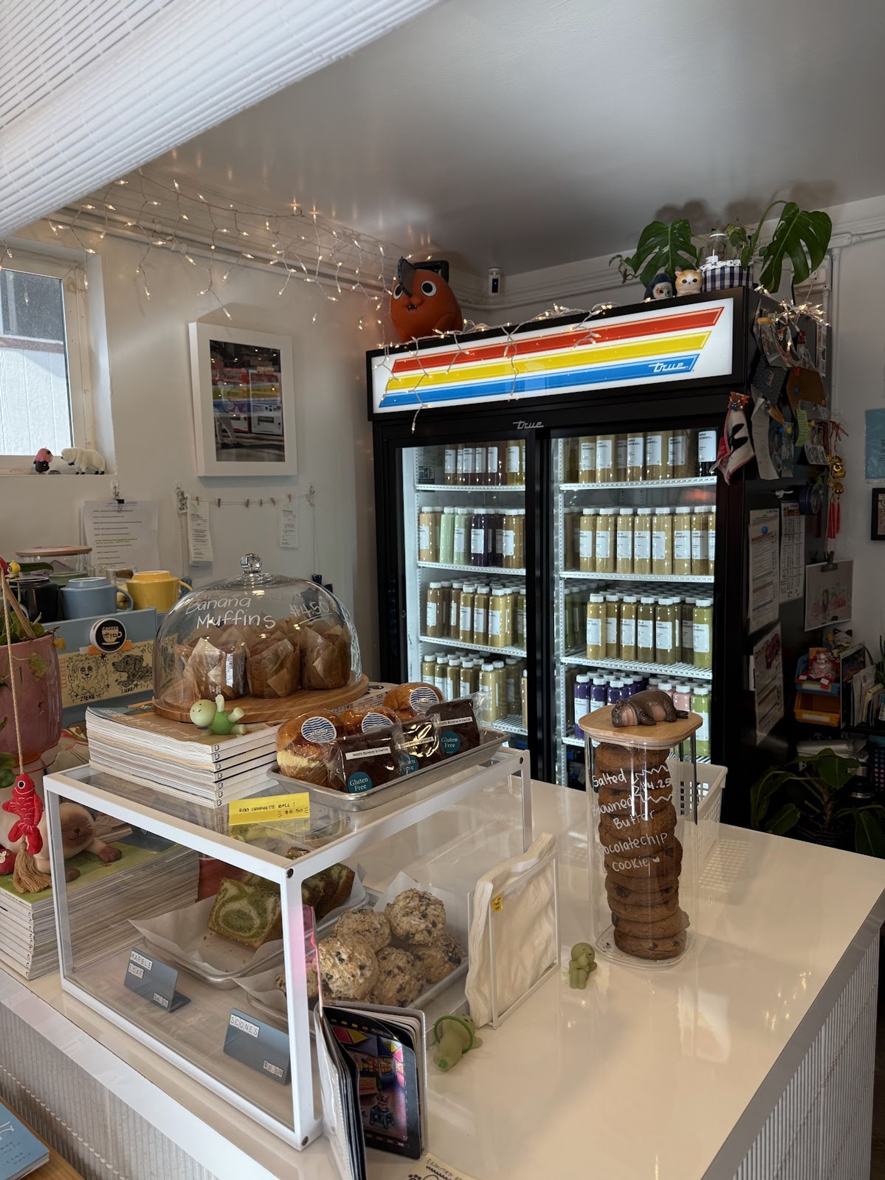 Photo 10 of Neko Koneko Cafe in Mānoa, Makiki & Nuʻuanu, Oahu