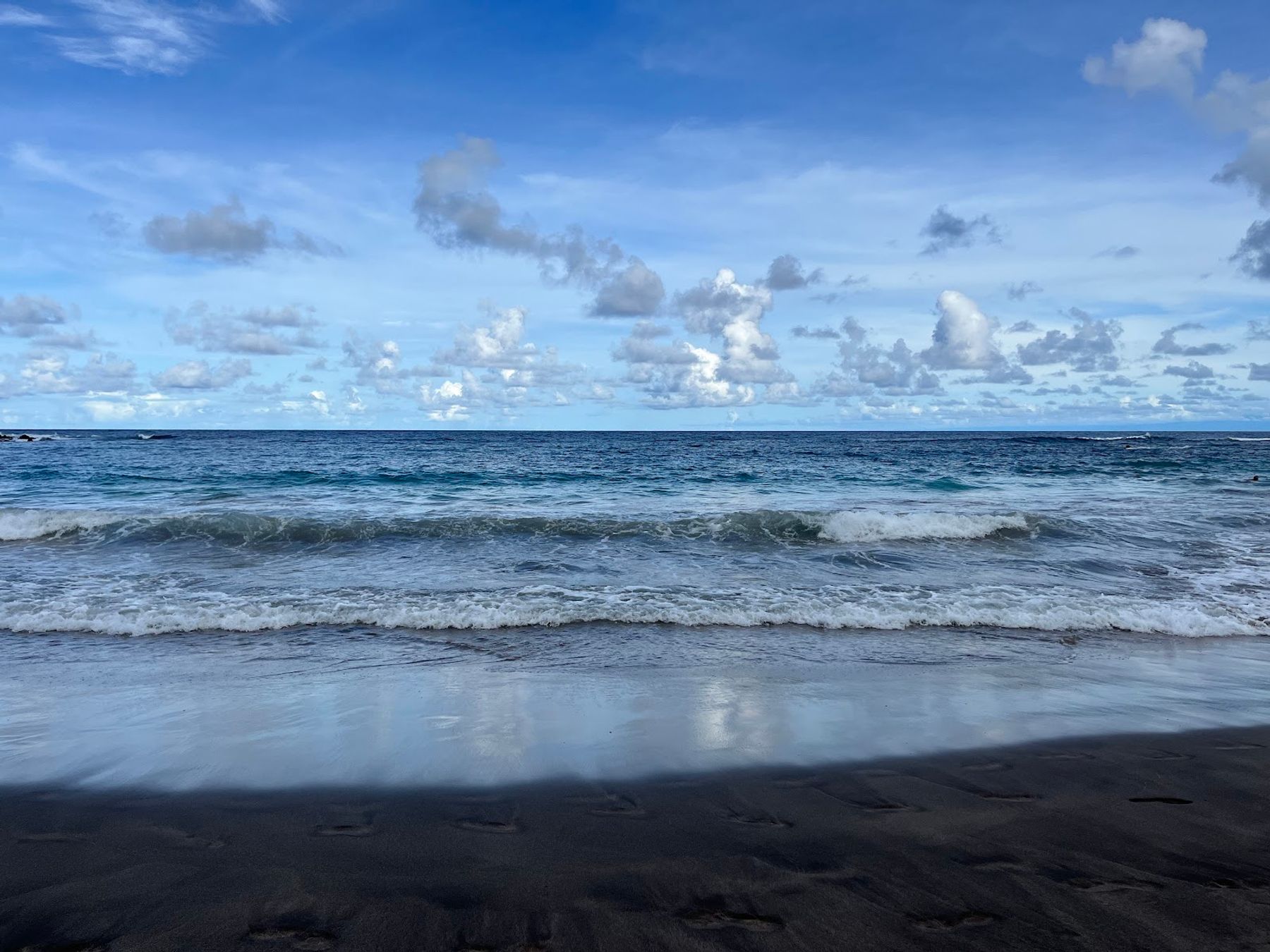 Photo 4 of Hamoa Beach in Hāna, Maui
