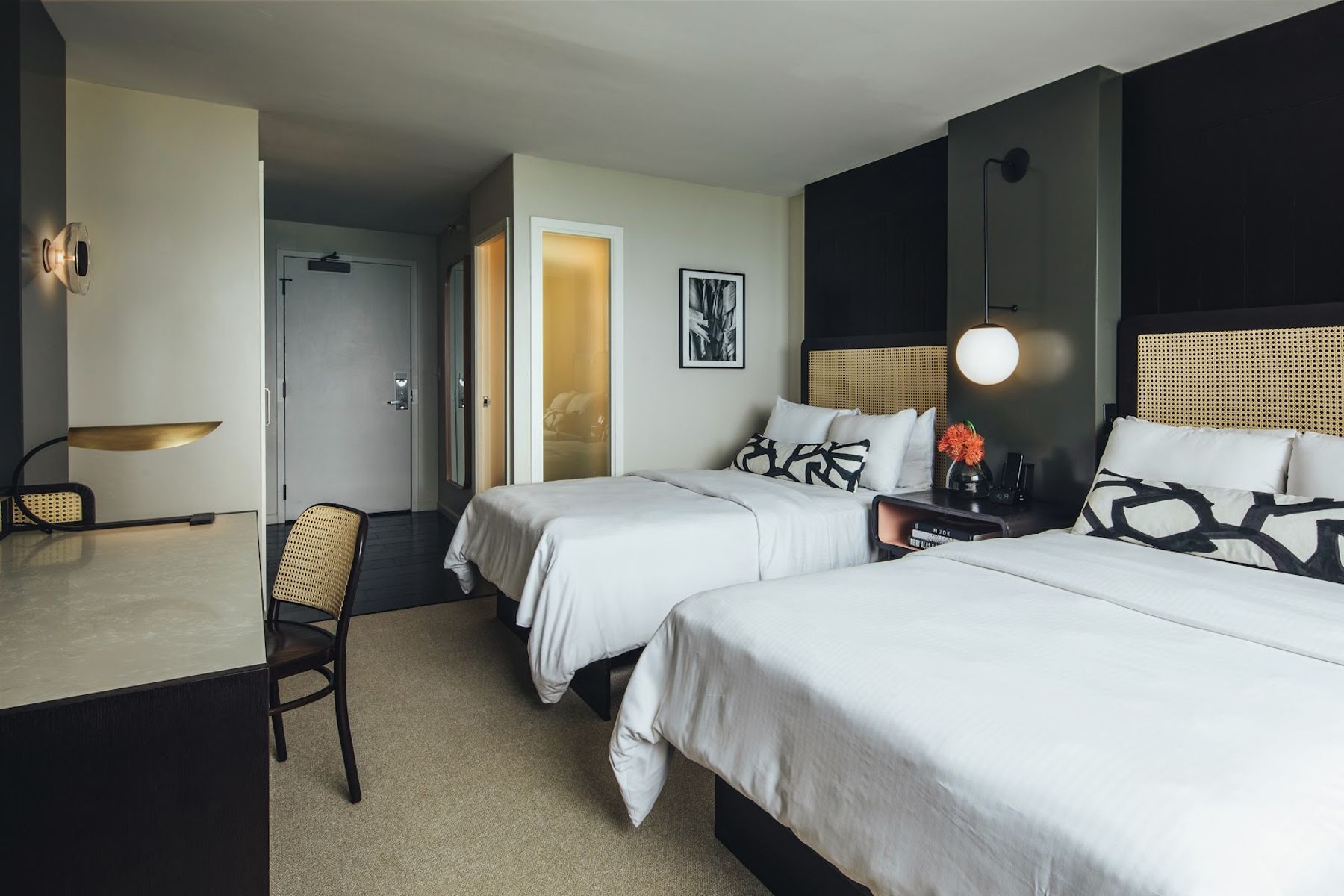 Photo 5 of Hotel Renew in Waikīkī, Oahu