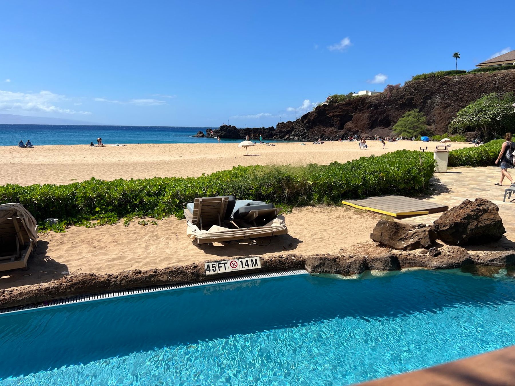 Photo 3 of Black Rock Beach in Kāʻanapali, Maui