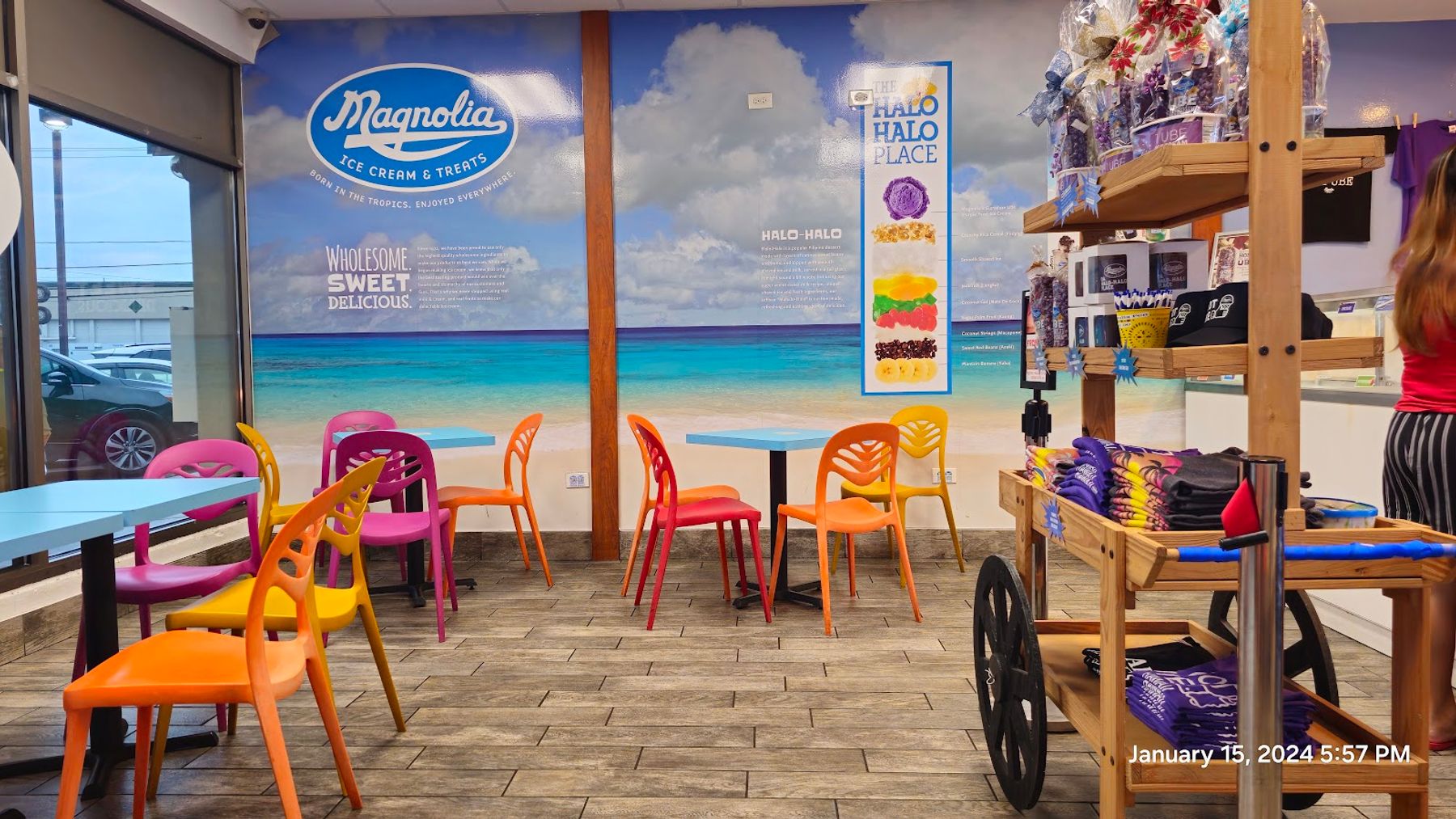 Photo 1 of Magnolia Ice Cream & Treats Kapalama in Downtown, Chinatown & Kakaʻako, Oahu