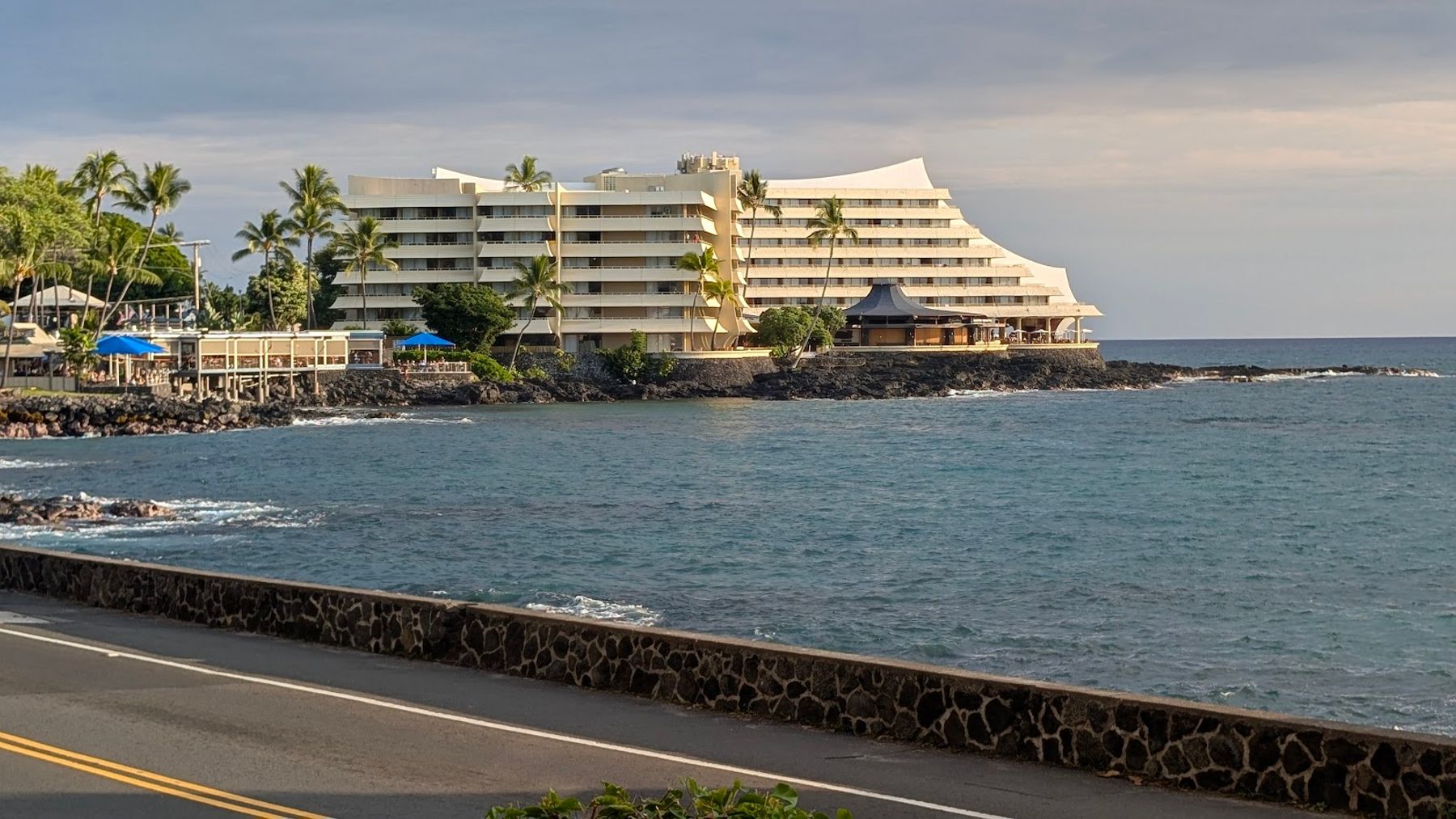 Photo 8 of Kona Islander Inn Hotel in Kailua-Kona, Big-island