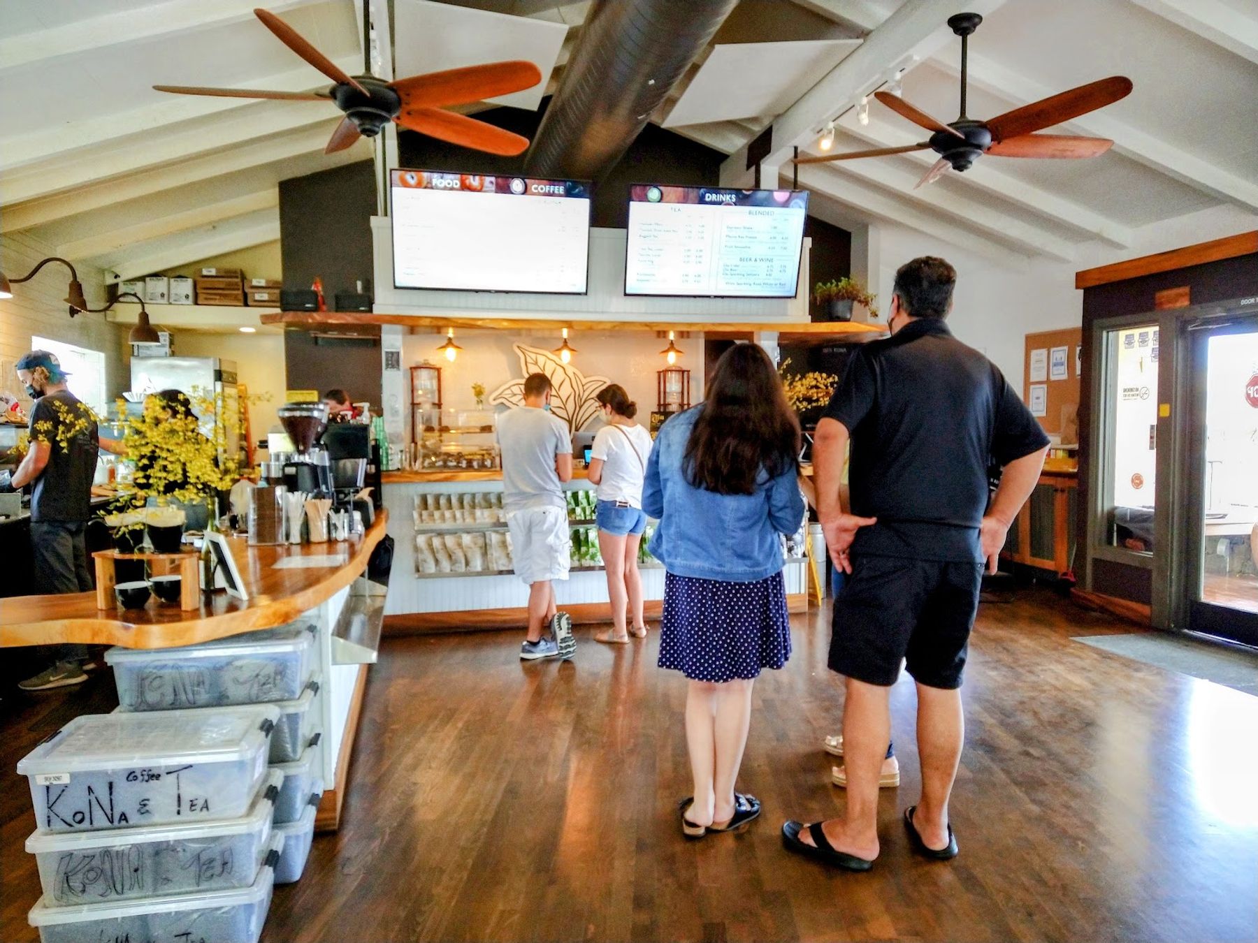 Photo 2 of Kona Coast Shopping Center in Kailua-Kona, Big Island