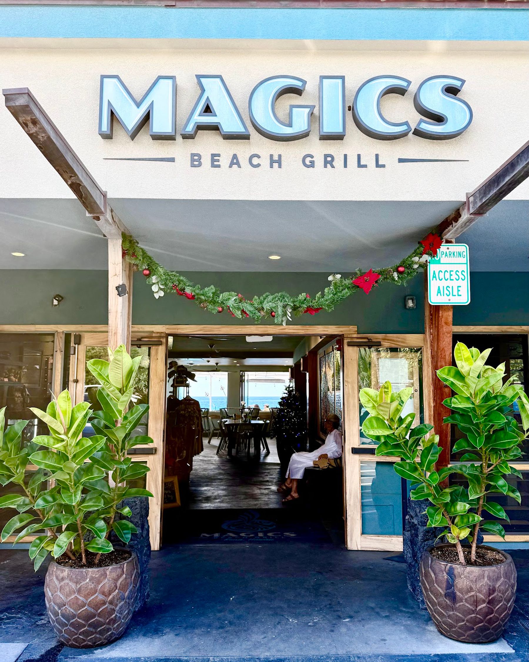 Photo 6 of Magics Beach Grill in Kailua-Kona, Big Island