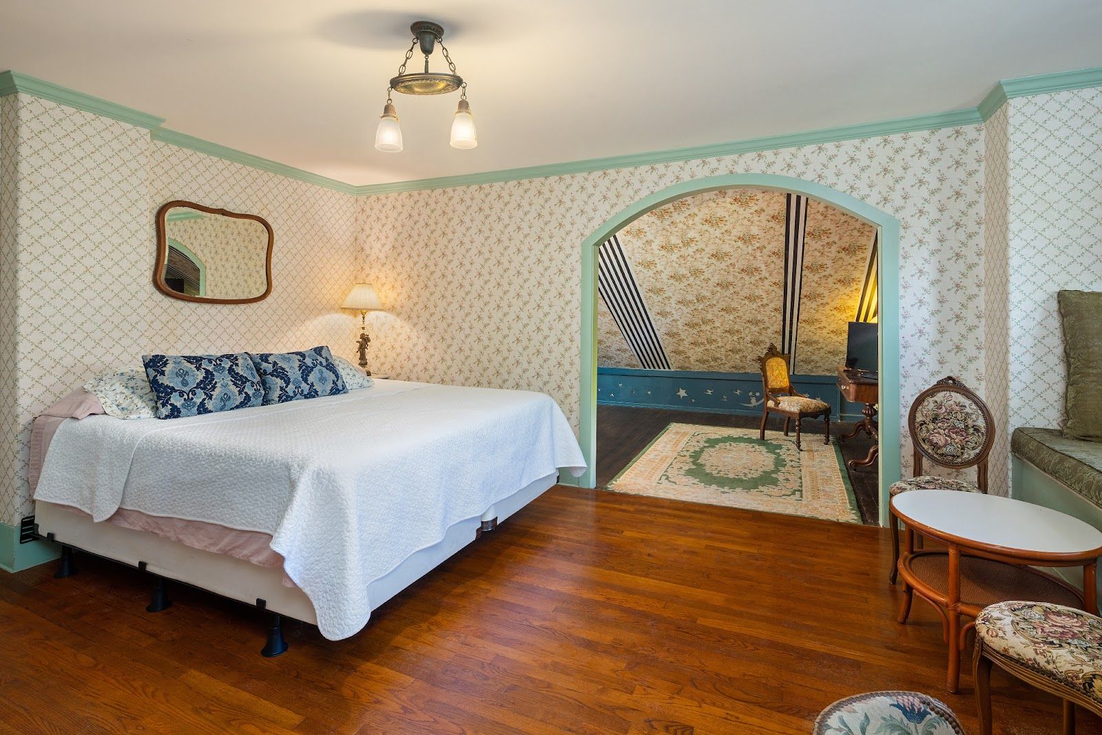 Photo 2 of Manoa Inn in Mānoa, Makiki & Nuʻuanu, Oahu