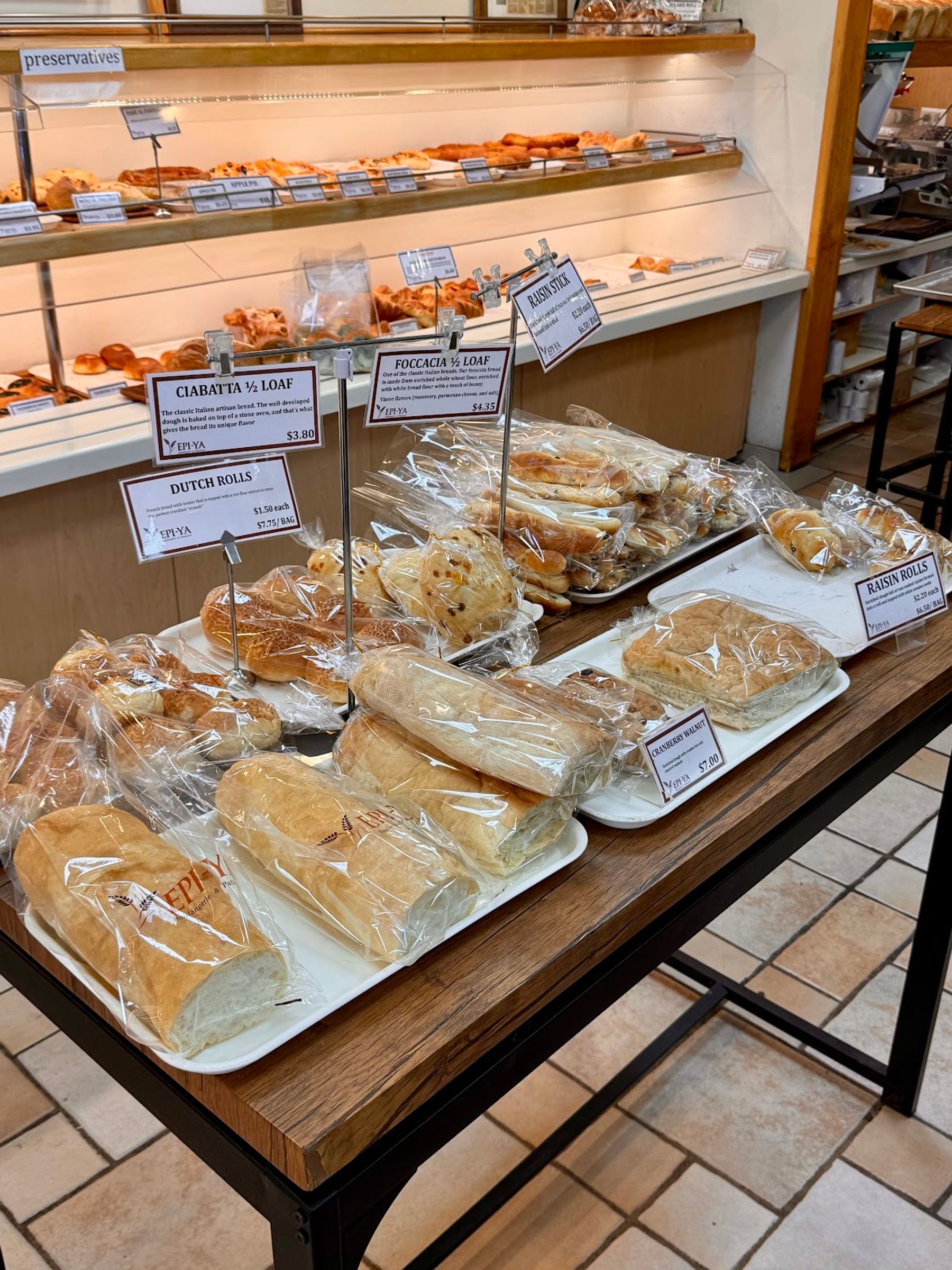 Photo 7 of EPI-YA Boulangerie & Patisserie in Ala Moana & Mōʻiliʻili, Oahu