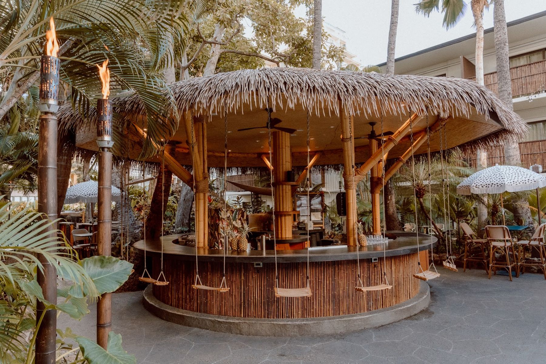Photo 1 of White Sands Hotel in Waikīkī, Oahu