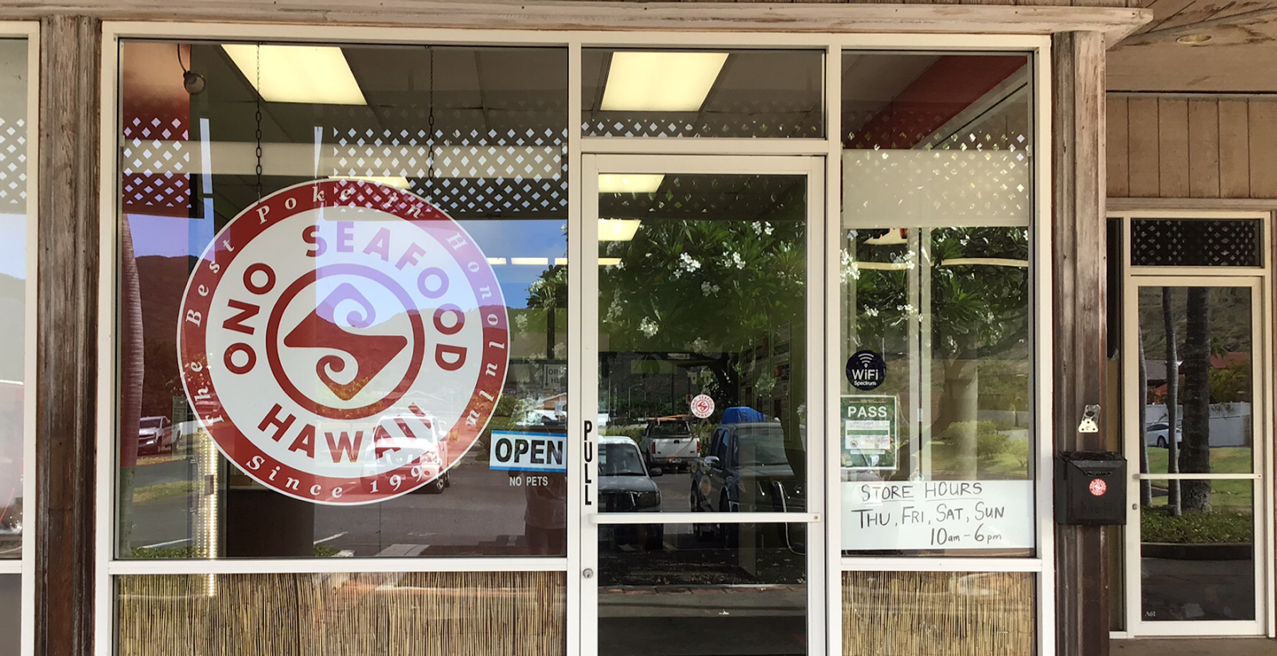 Photo 1 of Ono Seafood/ Poke Bowl Patrol in Hawaiʻi Kai & East Honolulu, Oahu