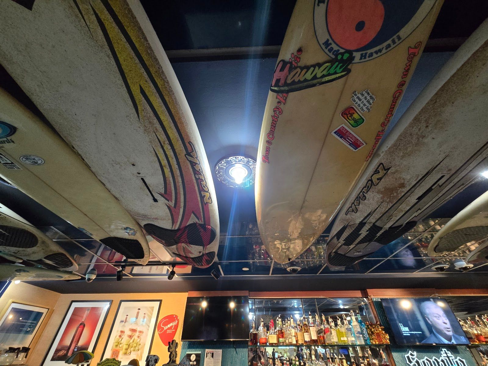 Photo 1 of Sammy's Beach Bar & Grill in Kahului, Maui