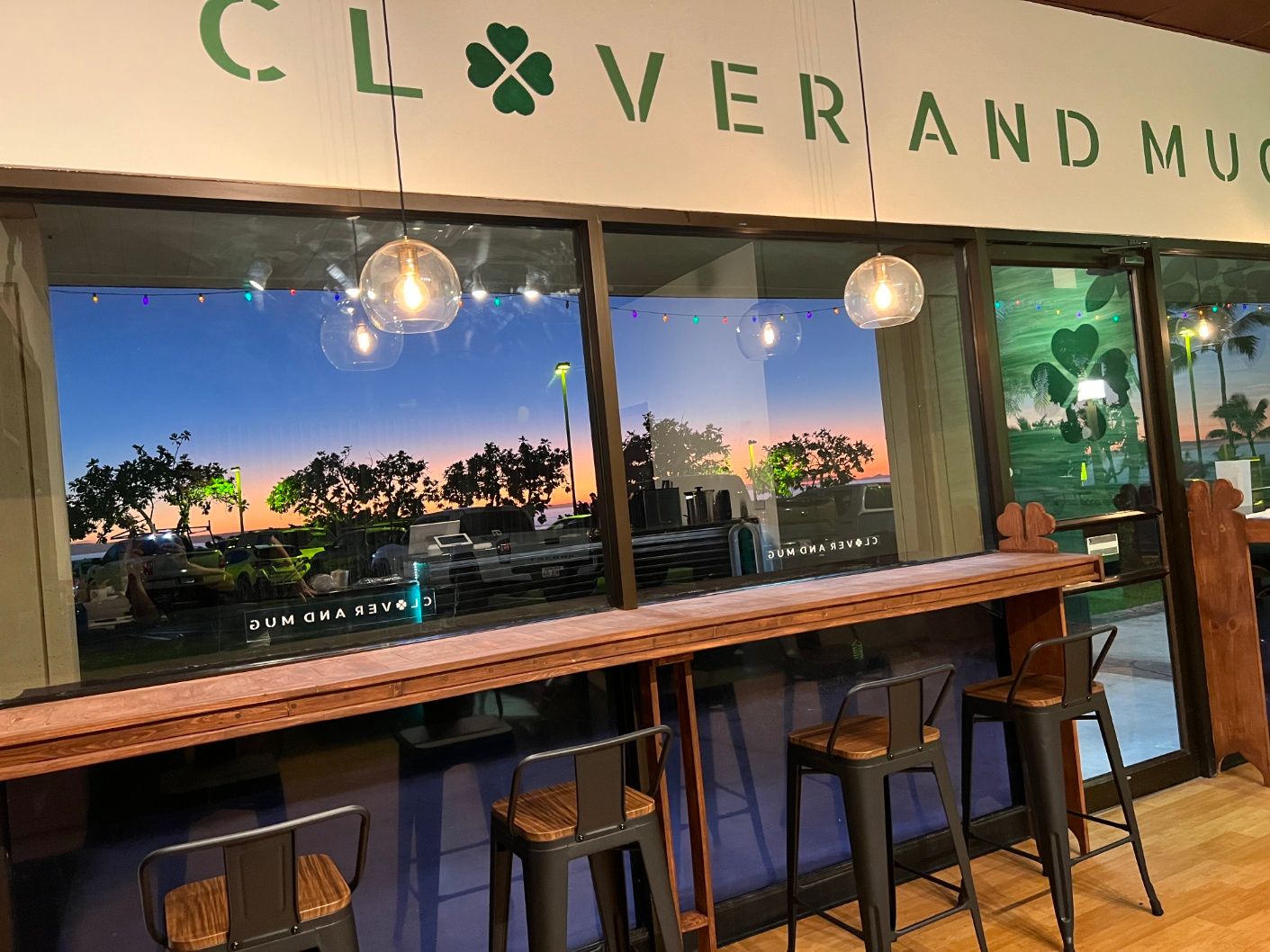 Photo 1 of Clover and Mug (Keauhou Shopping Center) in Kailua-Kona, Big Island