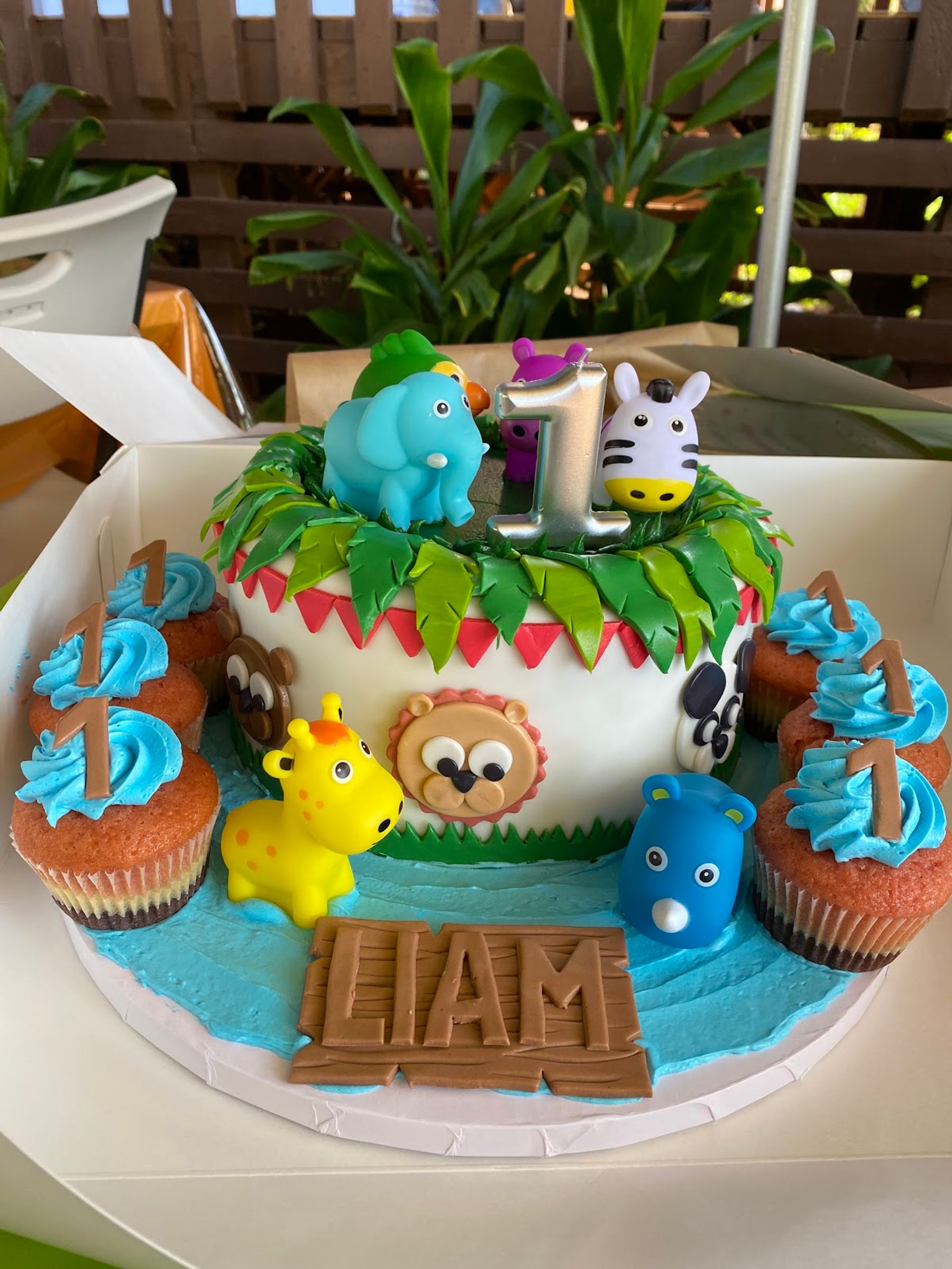 Photo 2 of Cupcake and Things Bakery in Kapolei & Makakilo, Oahu