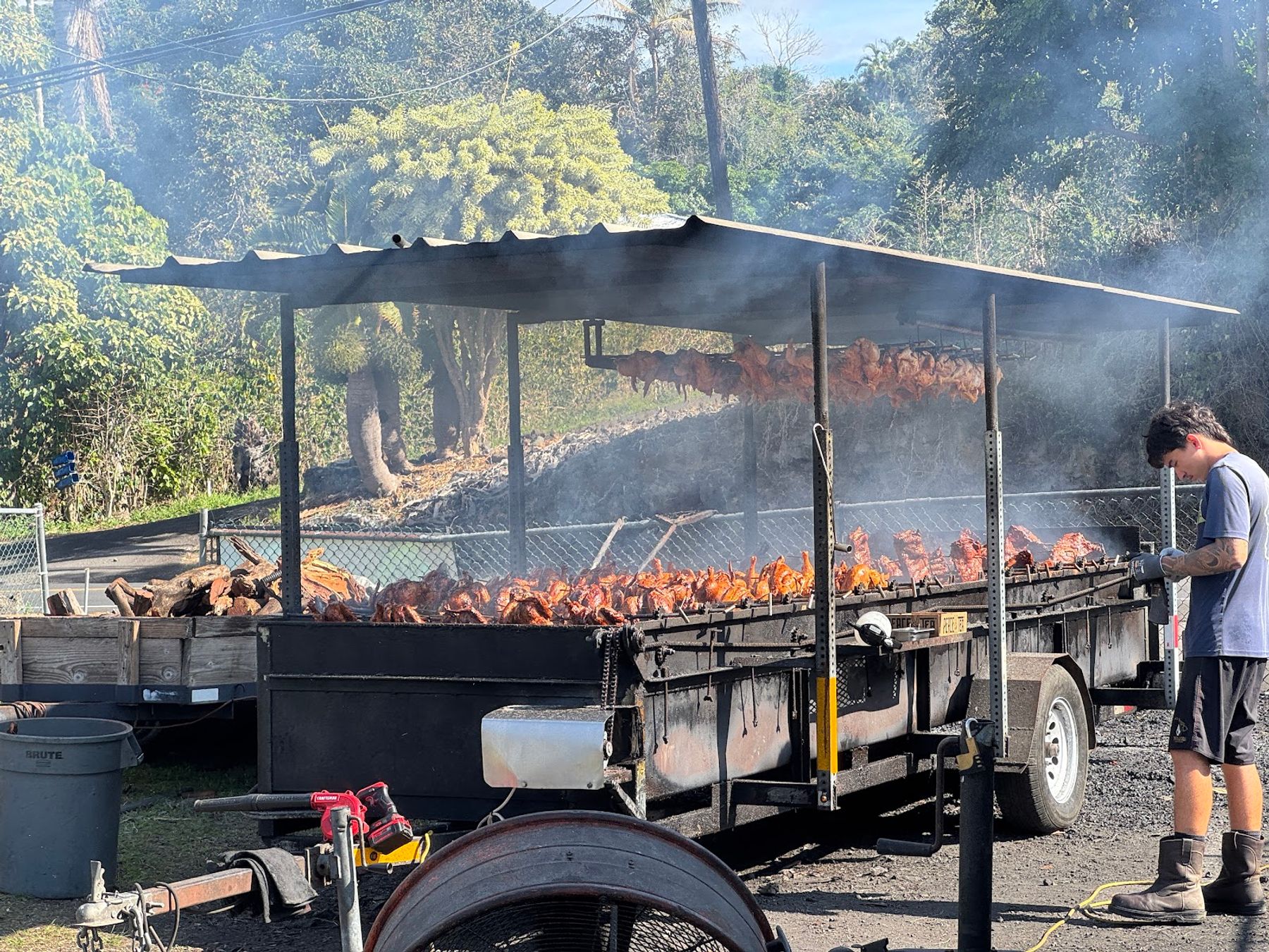 Photo 4 of Randy's Huli Chicken and Ribs in South Kona, Big Island
