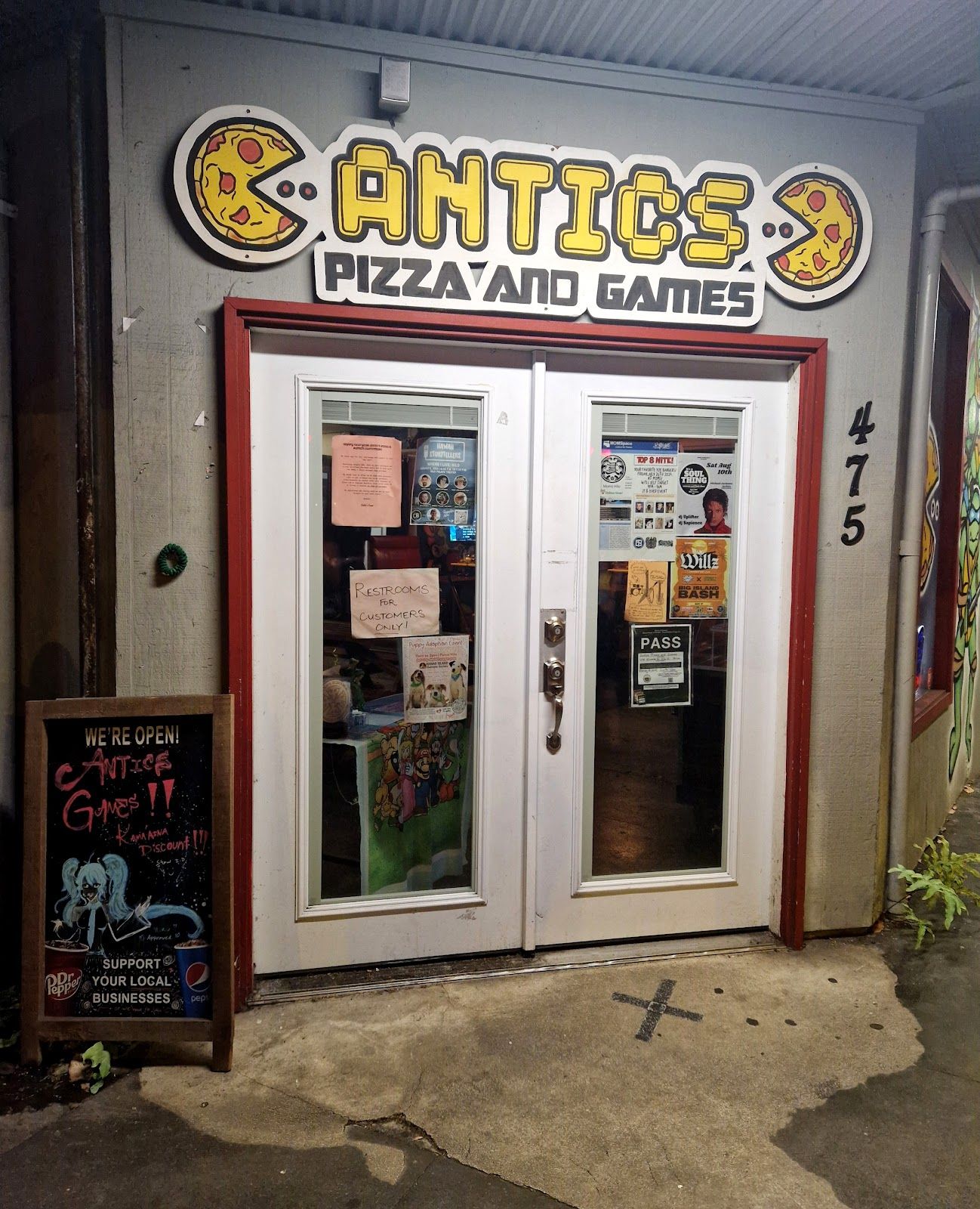 Photo 7 of Antics Pizza in Hilo, Big Island