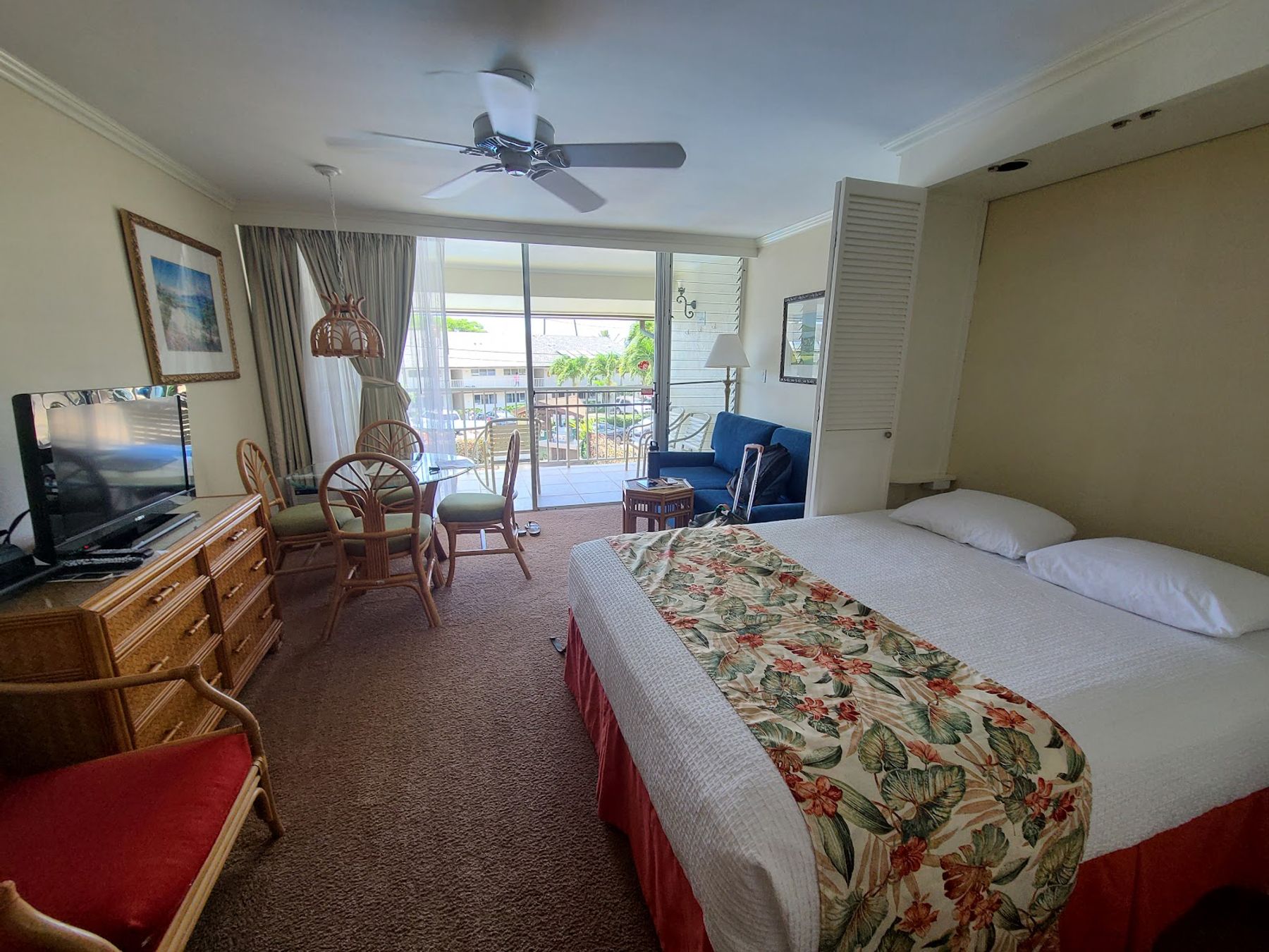 Photo 2 of Napili Sunset Beach Front Resort in Kapalua, Maui