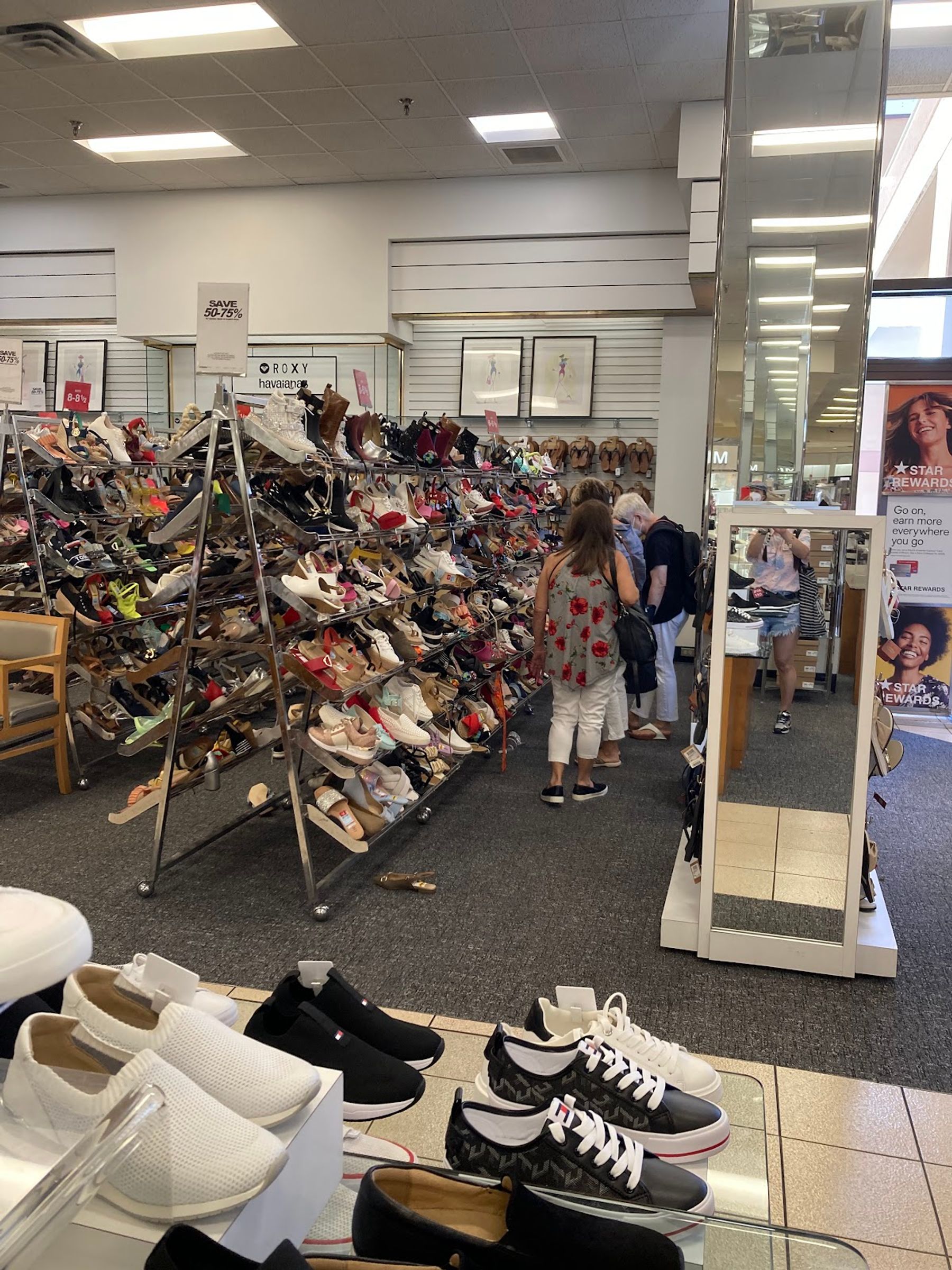 Photo 8 of Pearlridge Center in Pearl Harbor & ʻAiea, Oahu