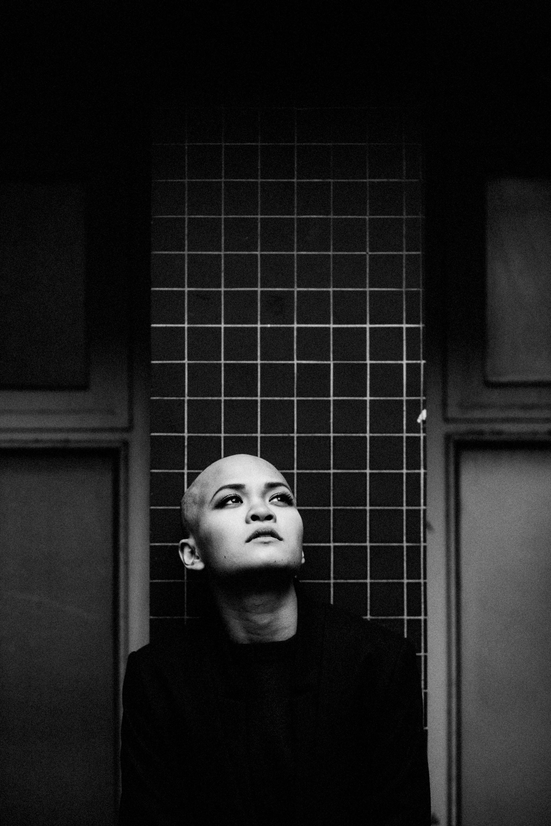 Looking up tiled wall — Björn Lexius, Hamburg