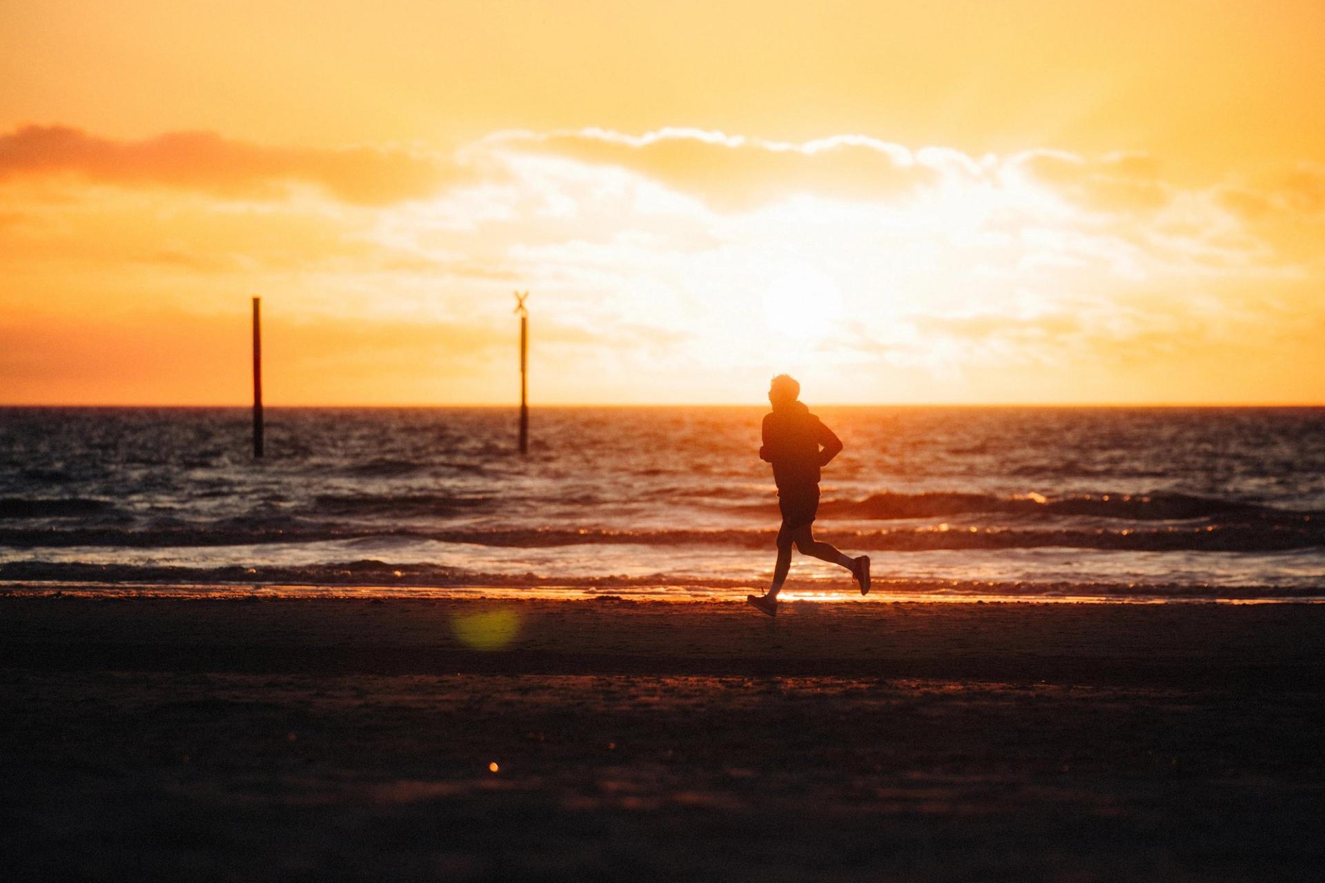 Silhouette sunset — Björn Lexius, Sankt Peter-Ording