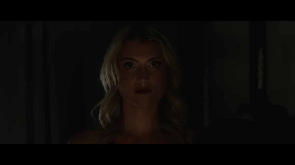 Mirror Mirror still 4