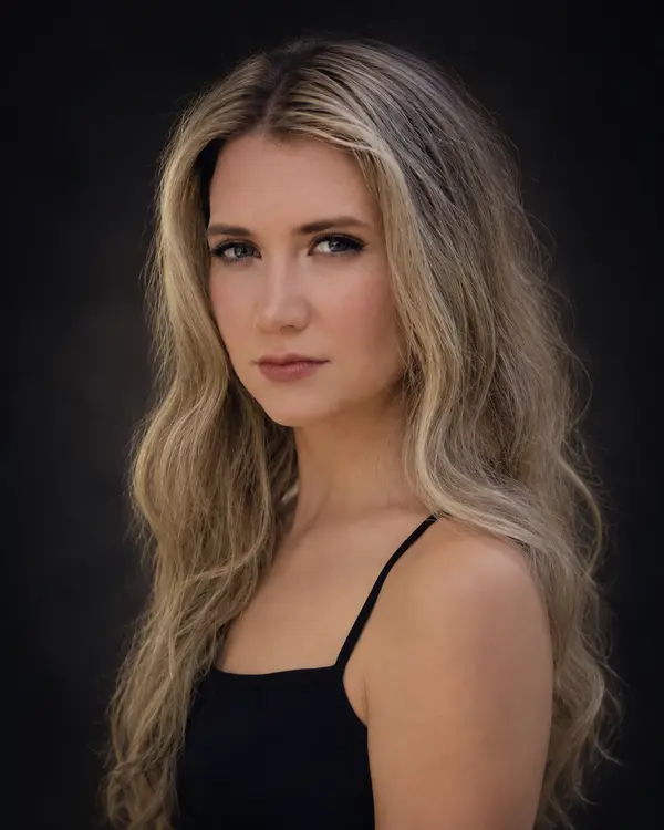 Caitlin Kirkel headshot
