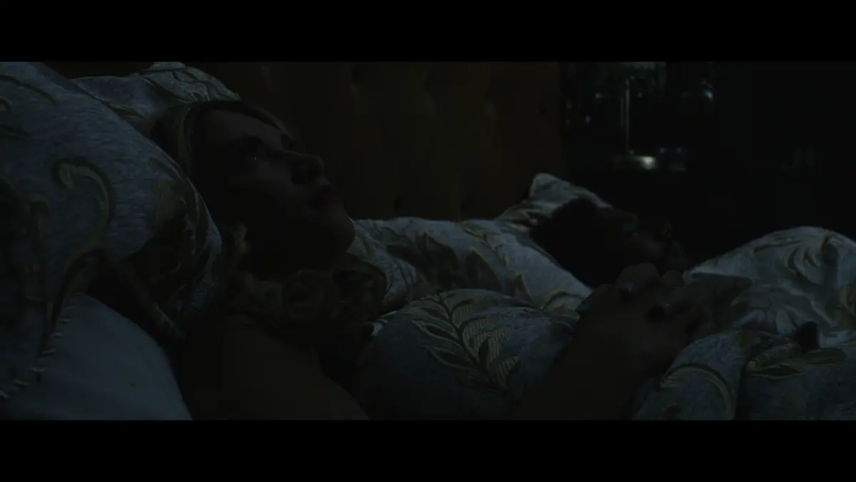 Mirror Mirror still 7