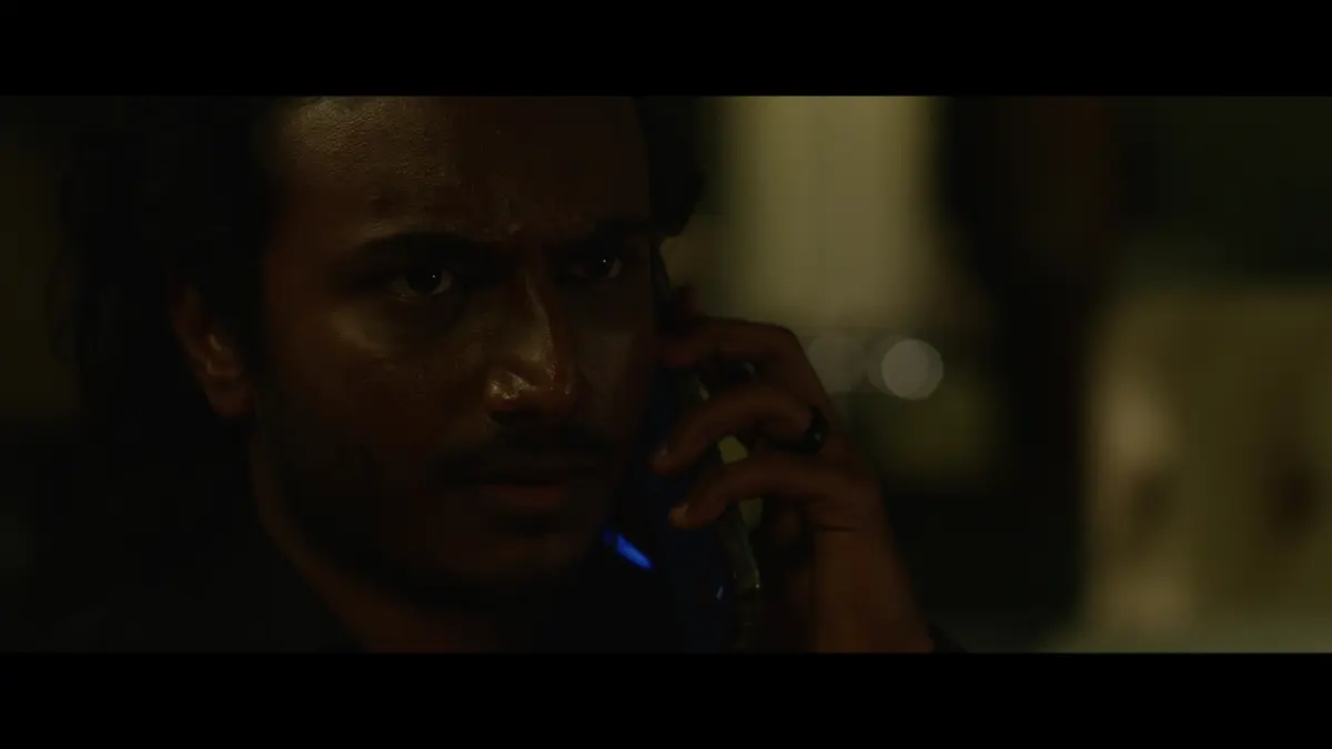 Mirror Mirror still 9