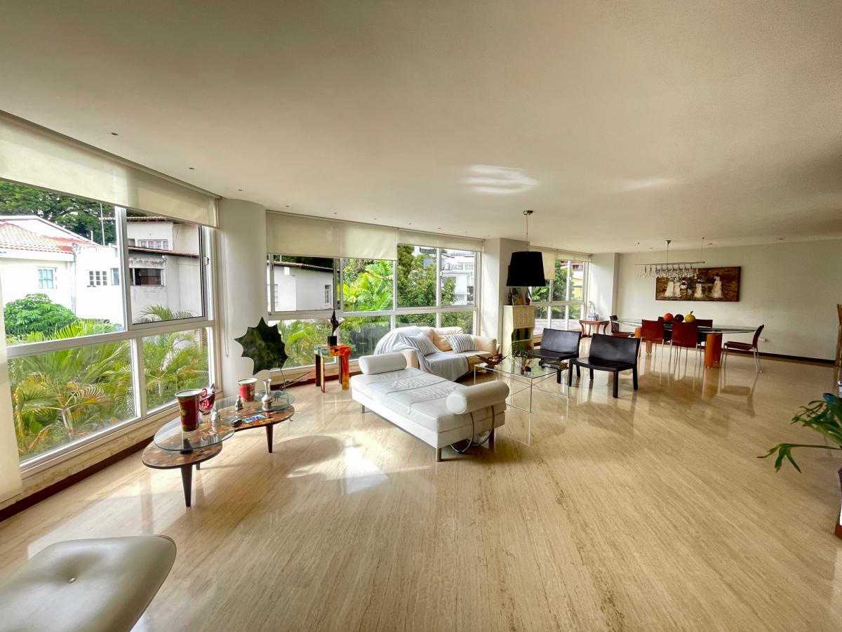 Penthouse con vista al Ávila en Los Palos Grandes