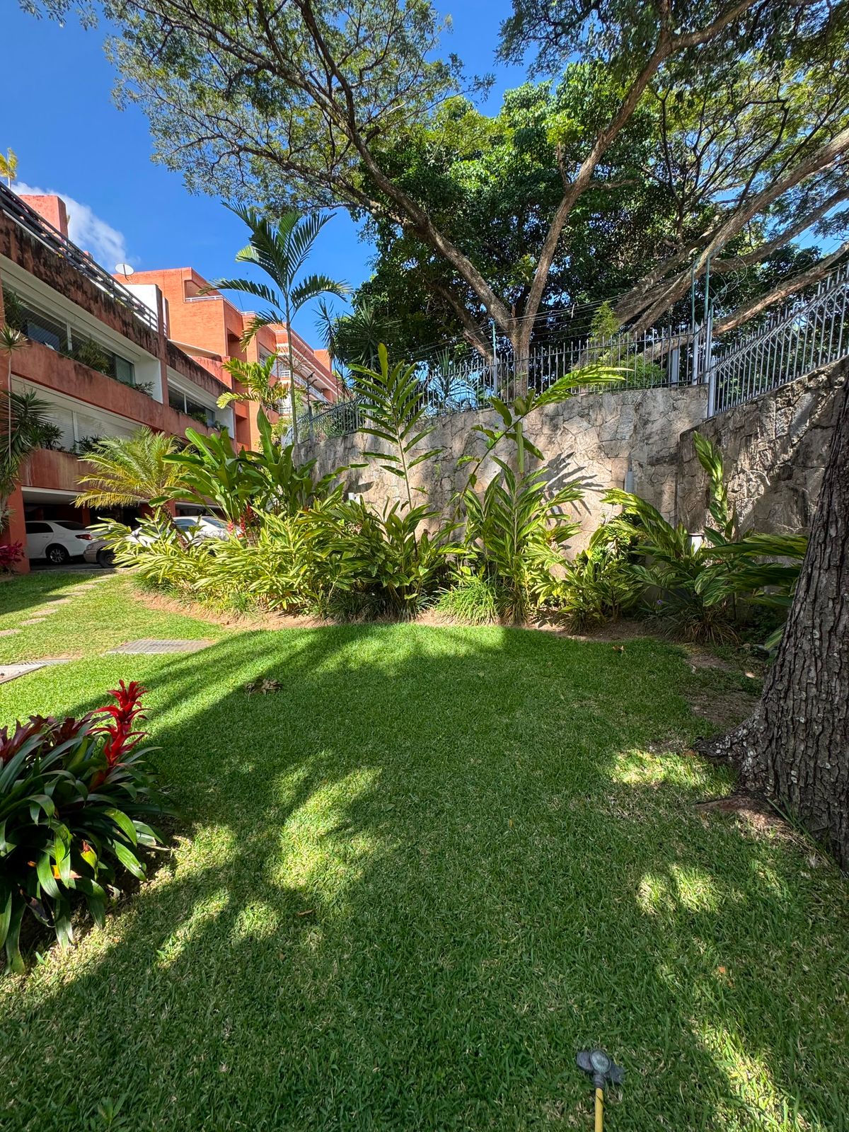 Apartamento con terraza en La Alta Florida