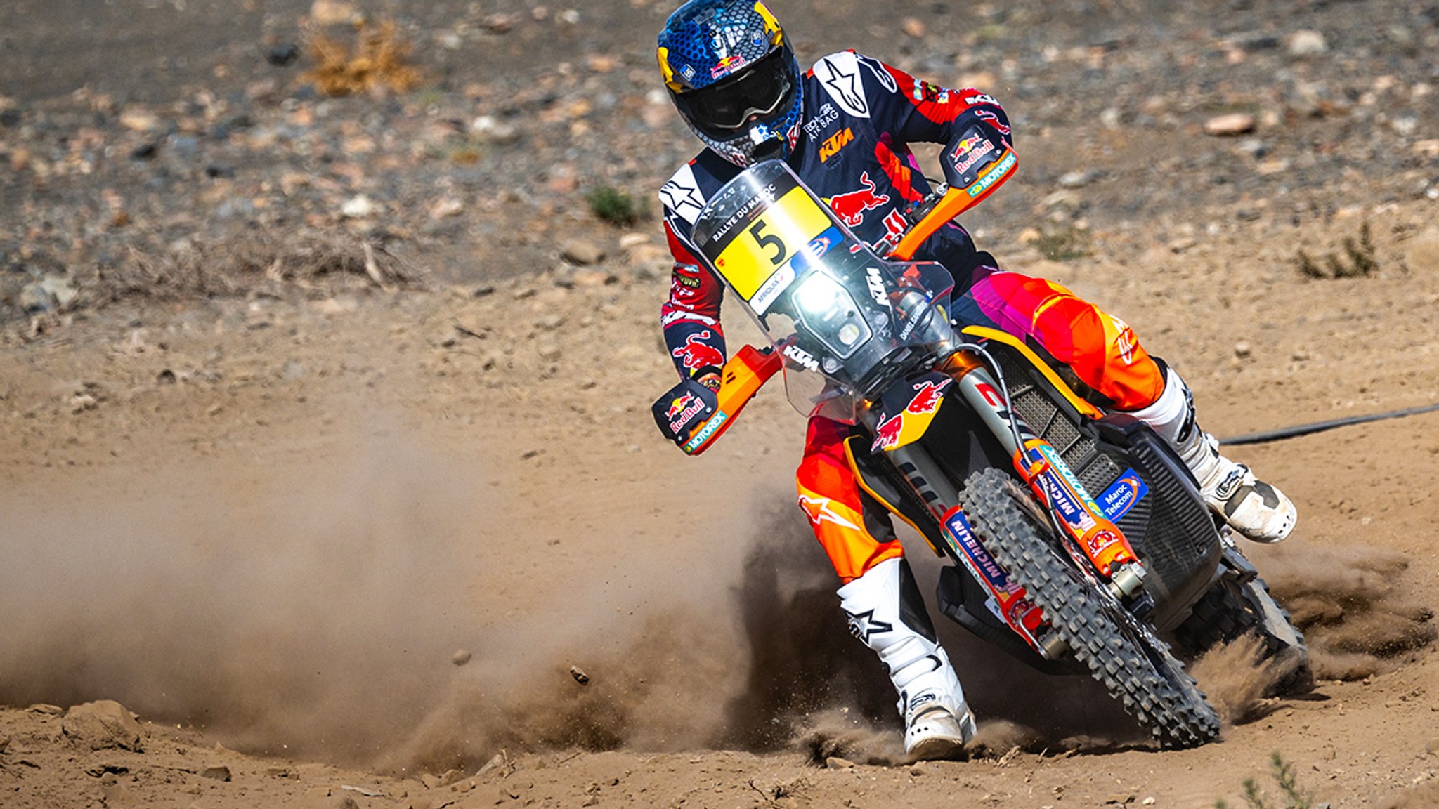 Sanders Leads in Morocco