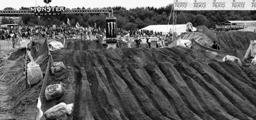 Lommel - The Torture Chamber