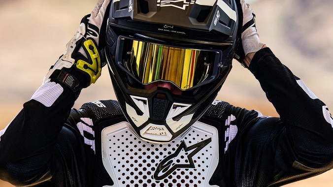 Tech-AirĀ® MX Airbag System image