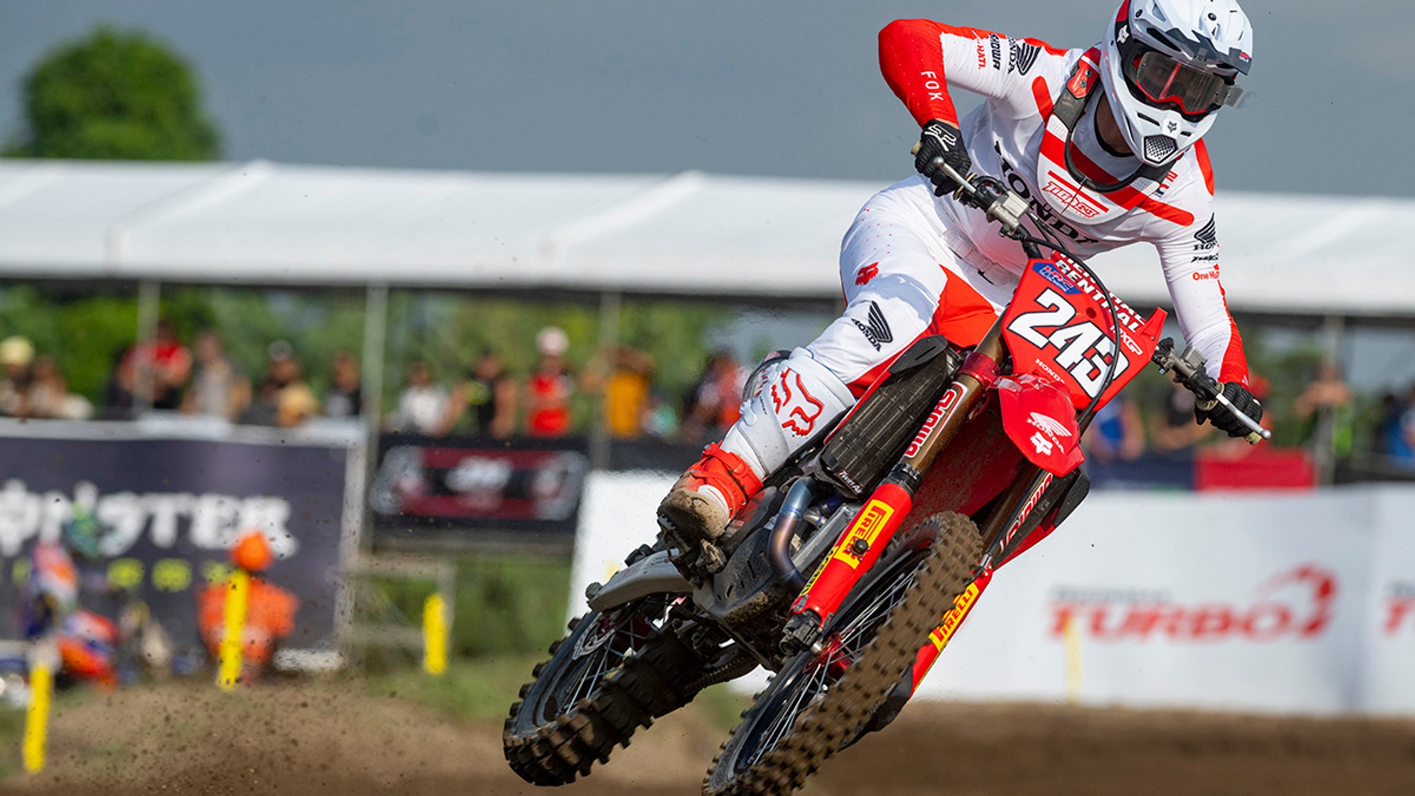 Gajser Quickest at Loket