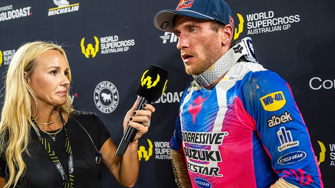 WSX OZ - Looking Back image