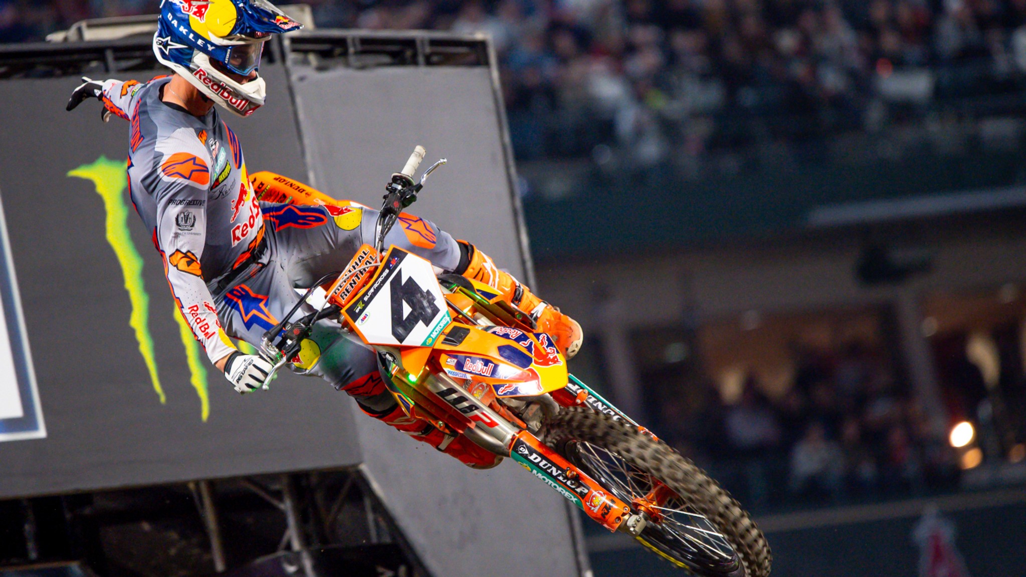 Sexton and Smith Win