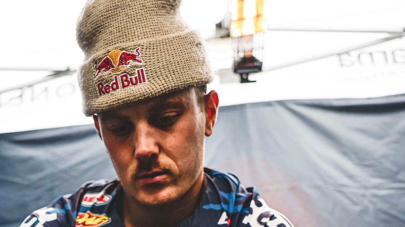 Billy Bolt - Poland Win image