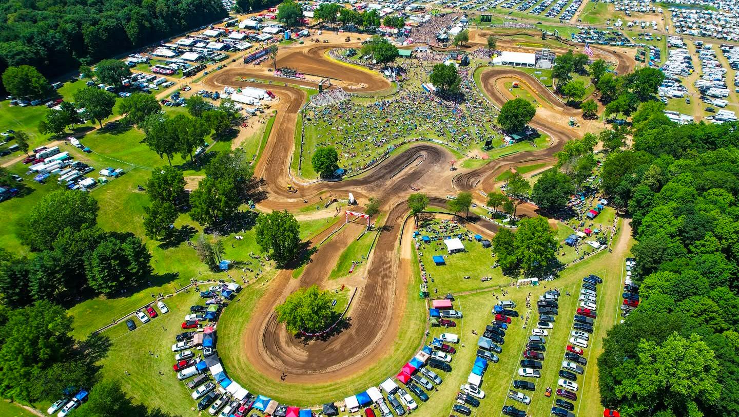 Red Roses Mx Track MX Large