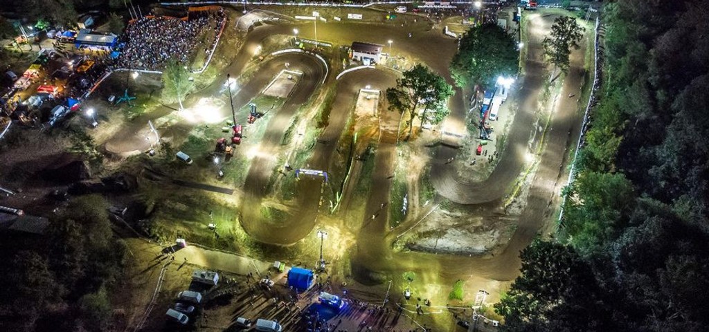 Fastcross At Night - Live