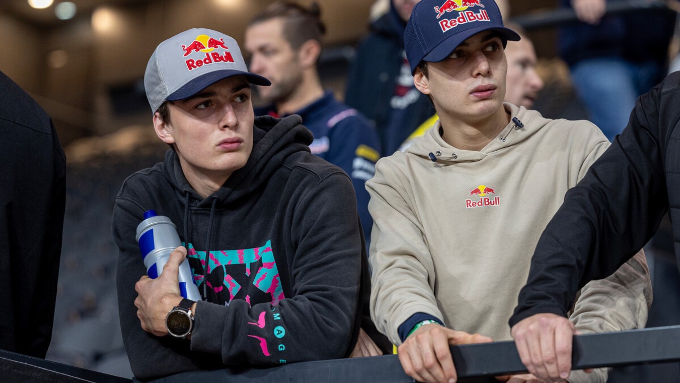 Meet The Coenen Brothers image