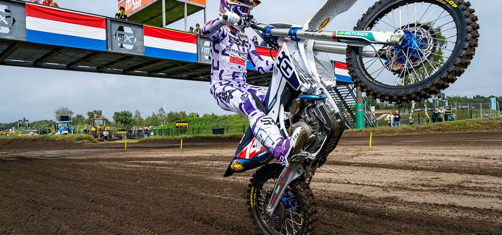 De Wolf Takes Moto One