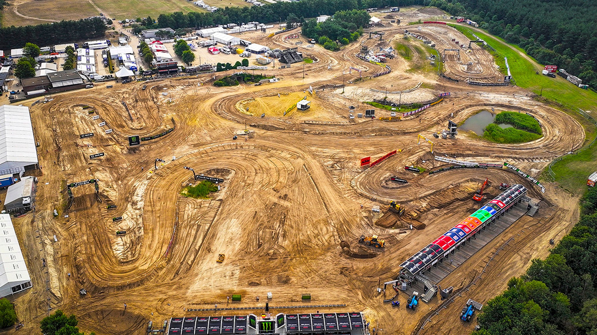 Lommel - The Winners