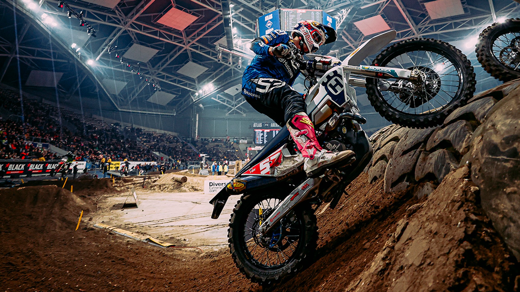 Bolt Brilliant in Poland