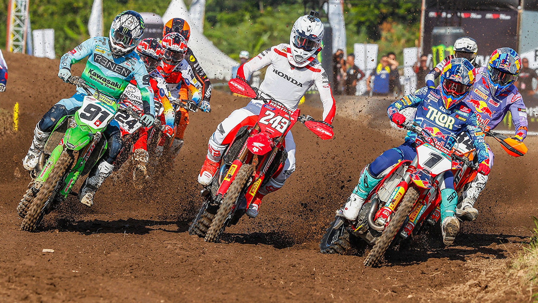 Jeremy Seewer in Indonesia