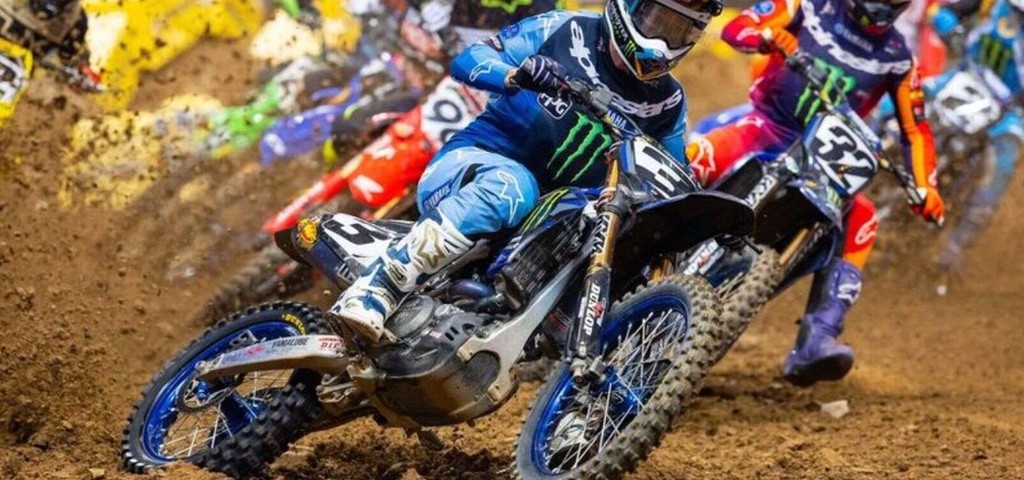 Eli Tomac interview - Back