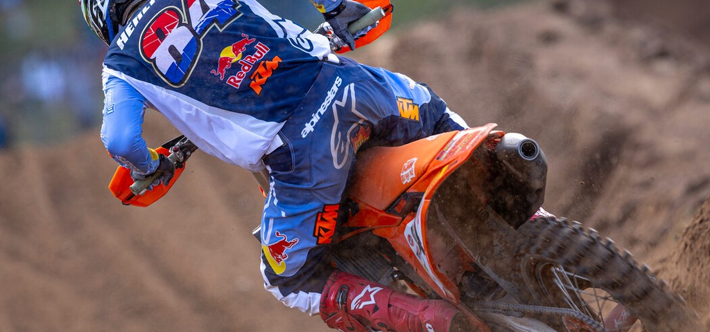 Herlings Wins Moto One - MXGP