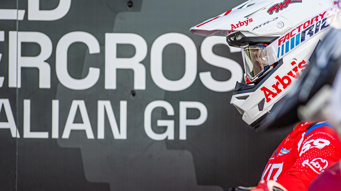 Coty Schock - Chasing in WSX image