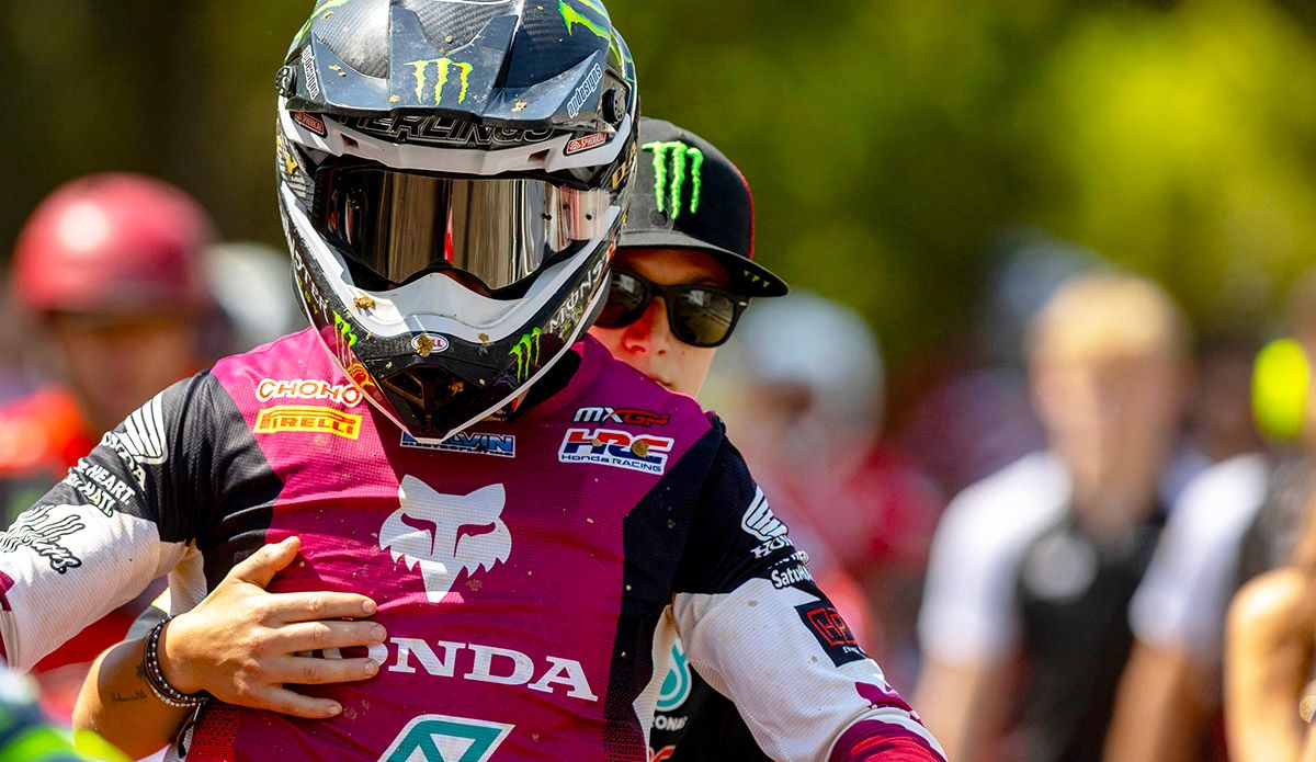 Riley Rocher MX Large