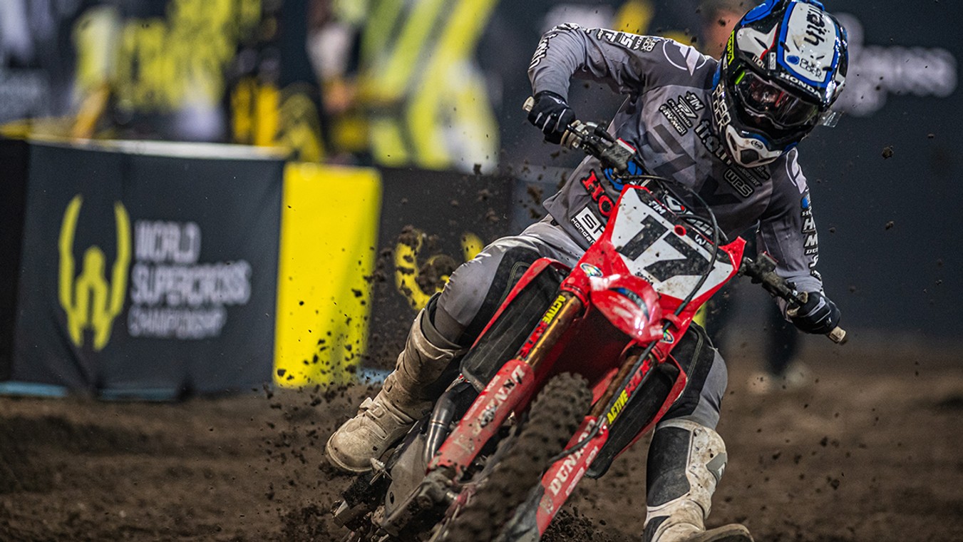 When Savatgy Stole SuperPole image